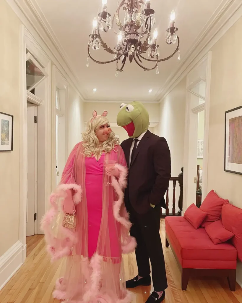 Miss Piggy and Kermit couple Halloween costume with pink dress, blonde wig and black suit